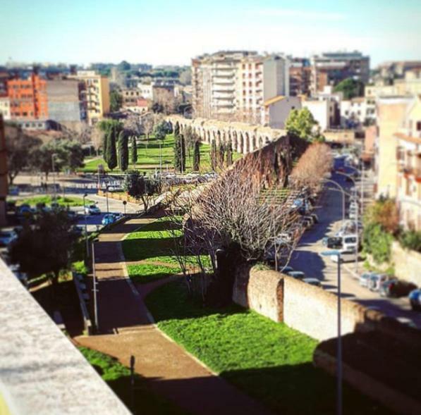 Alloggio Turistico All'Acquedotto Apartment Rome Luaran gambar